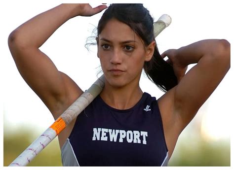 The Story Behind the Iconic Allison Stokke Photo That。